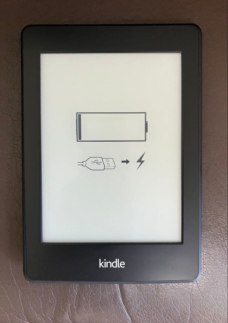 Kindle 電子書籍リーダー 本体とレザーケース