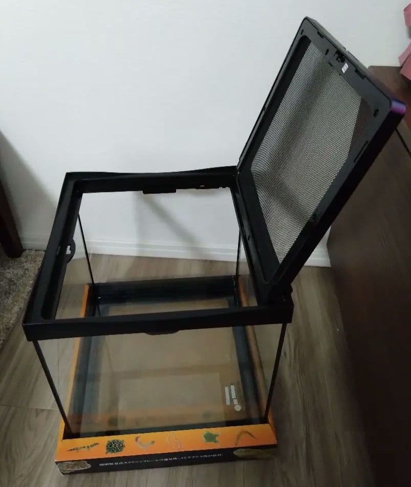 中型 飼育ケージ メッシュ蓋　上下ヒーター付 中型 爬虫類飼育用ケージ メッシュ蓋付き - メルカリ