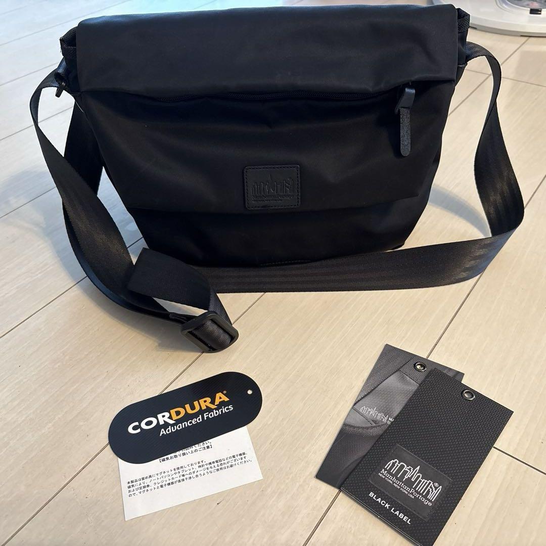 Manhattan Portage BLACK LABEL ショルダーバッグ SPRUCE STREET SHOULDER BAG | Manhattan Portage BLACK LABEL