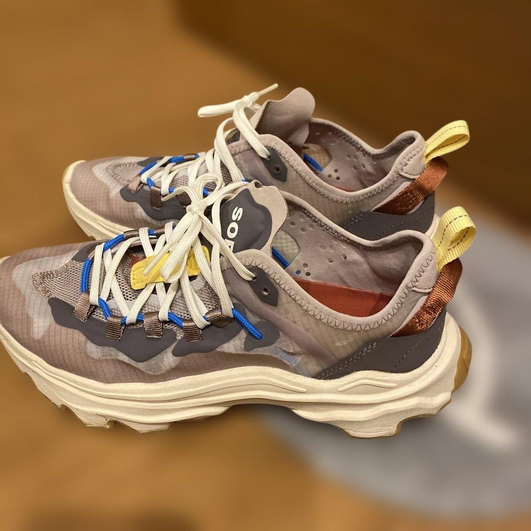 SOREL メッシュスニーカー グレー/ブラウン/イエロー
