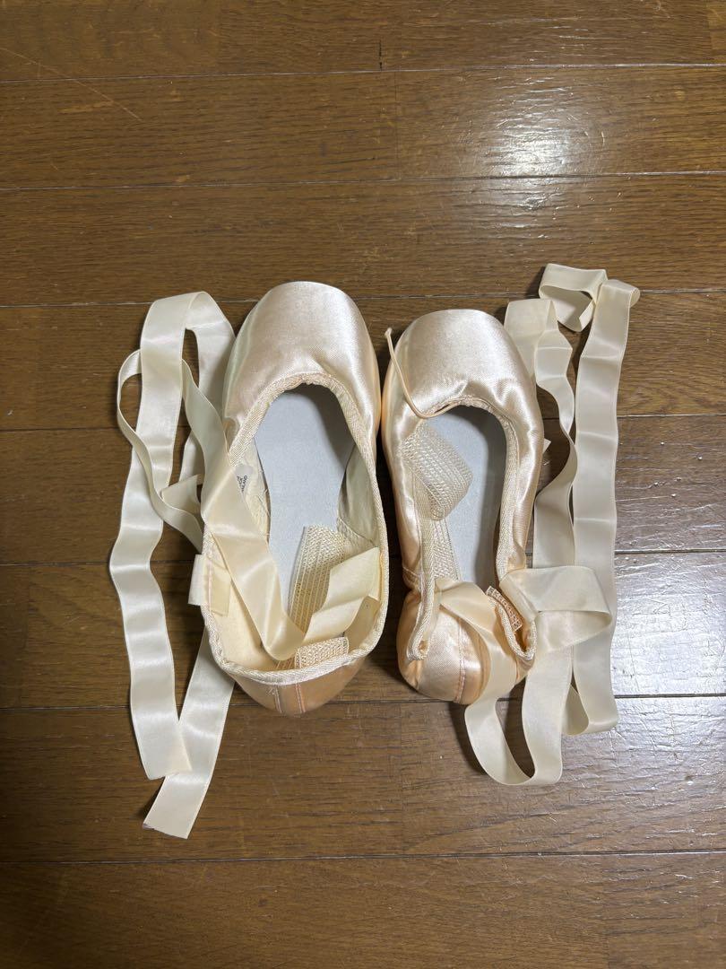 【BLOCH】新品トゥーシューズブロックバランスヨーロピアン(ゴム・リボン付き)