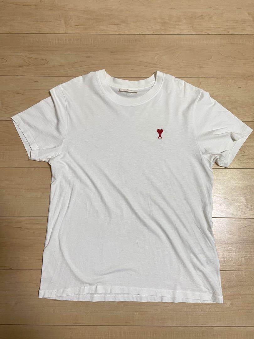 ami ベージュ Tシャツ 赤いリボン刺繍　アミパリ AMI ホワイト Tシャツ 赤いリボン刺繍 - メルカリ
