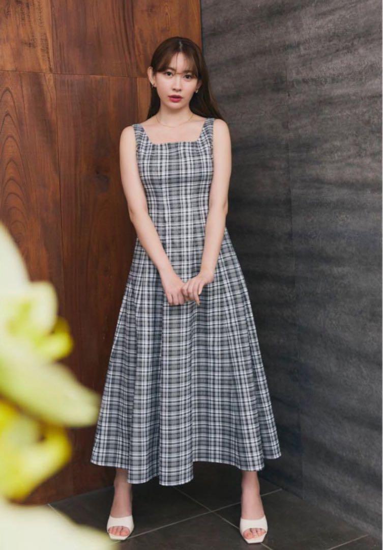 ワンピース Herlipto Paddington Long Dress black M