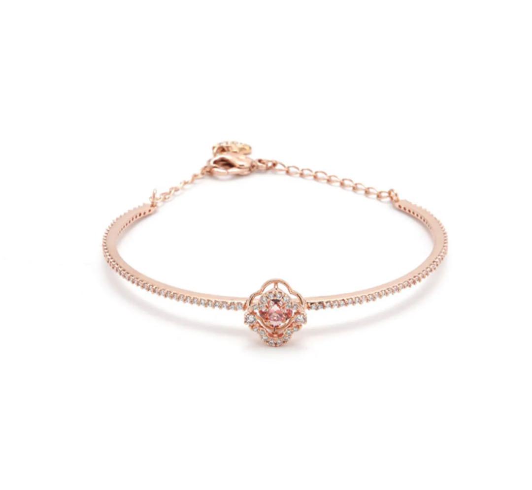 SWAROVSKI スワロフスキー バングル クローバー