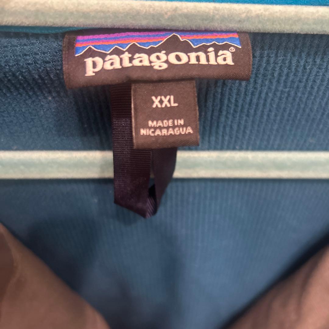 patagonia フード付きジャケット XXL patagonia フード付きジャケット XXL