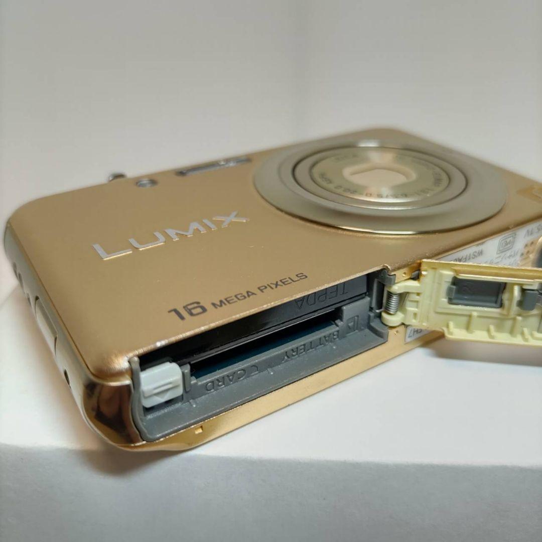 無料配達 動作確認済み】パナソニック オールドコンデジ DMC-FH7 LUMIX デジタルカメラ