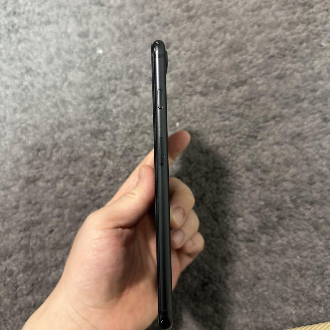 iPhone 7 Plus Black 128 GB SIMフリー本体 iPhone 7 Plus Black 128 GB SIMフリー - スマートフォン本体