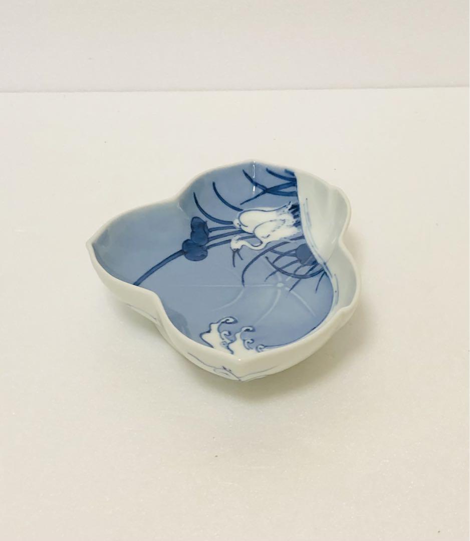 高級美術 有田焼 名窯 貴祥窯 古伊万里 再現 薄瑠璃釉 染付鷺紋 葉型皿2客