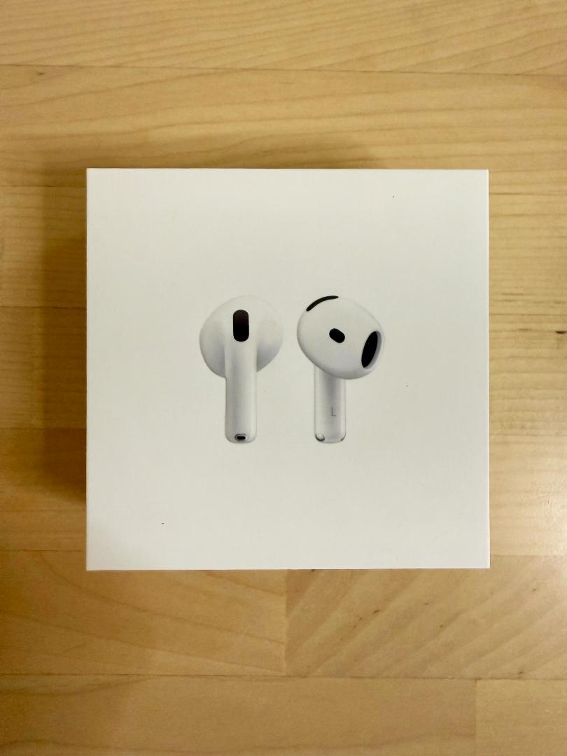 新品未開封 Apple（アップル） AirPods 4 MXP63J/A