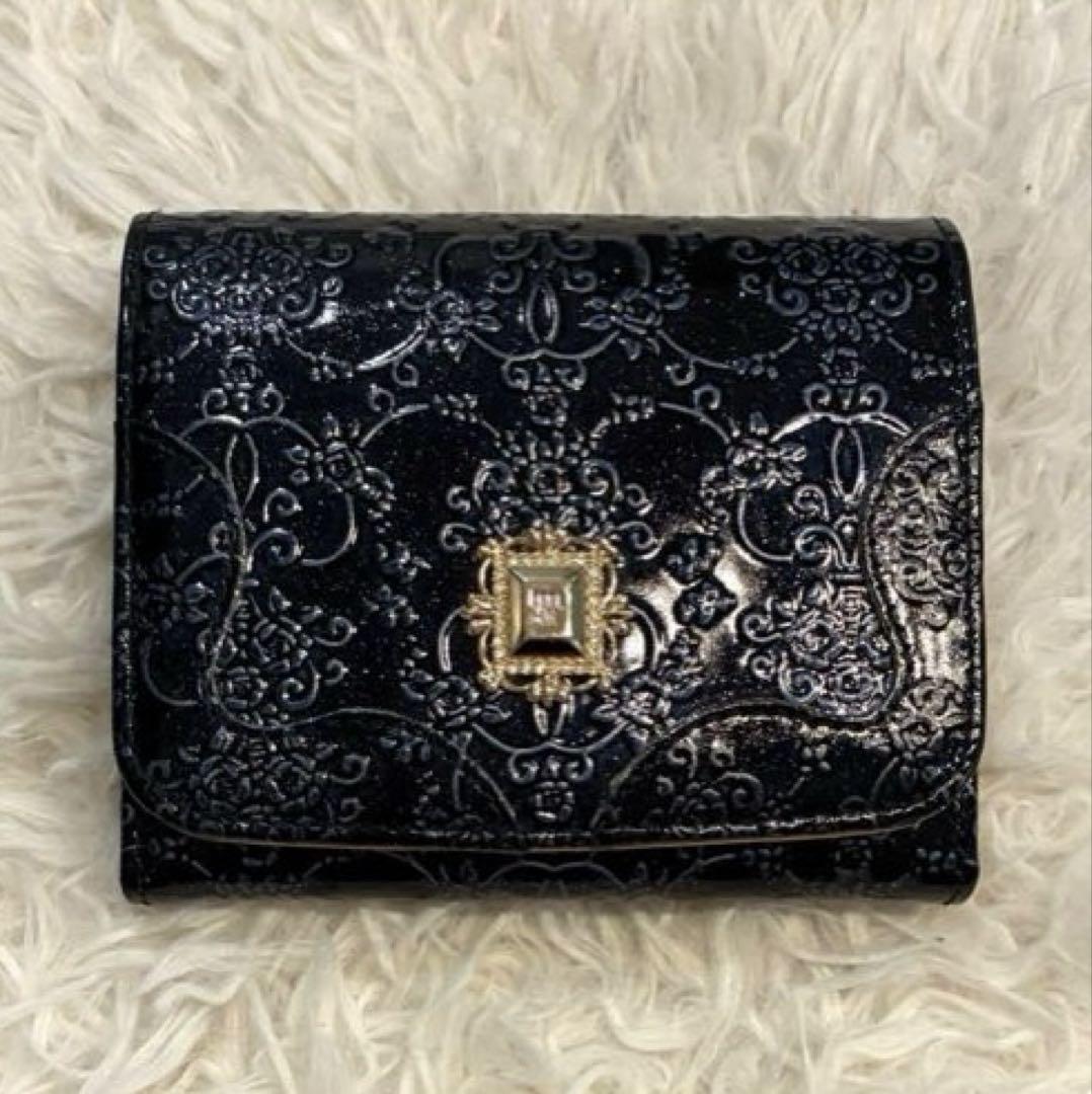 美品】ANNA SUI ルーミー 牛革 二つ折り財布 ネイビー - メルカリ