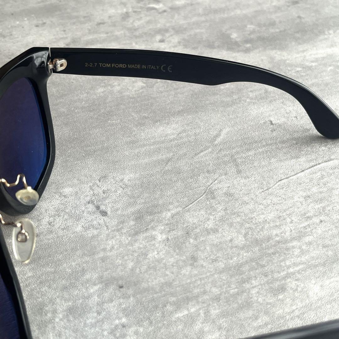 美品　TOMFORD TF9355 ゴールドメタルロゴ　サングラス　ウェリントン
