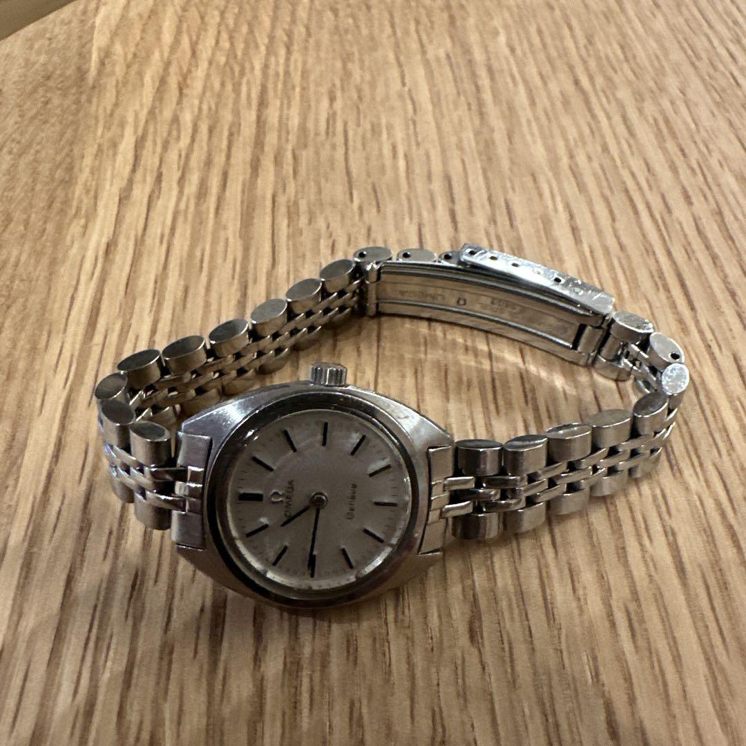 半額以下で買えるクーポン特集 OMEGA メルカリ - 手巻き時計 ステンレススチール Geneva 時計