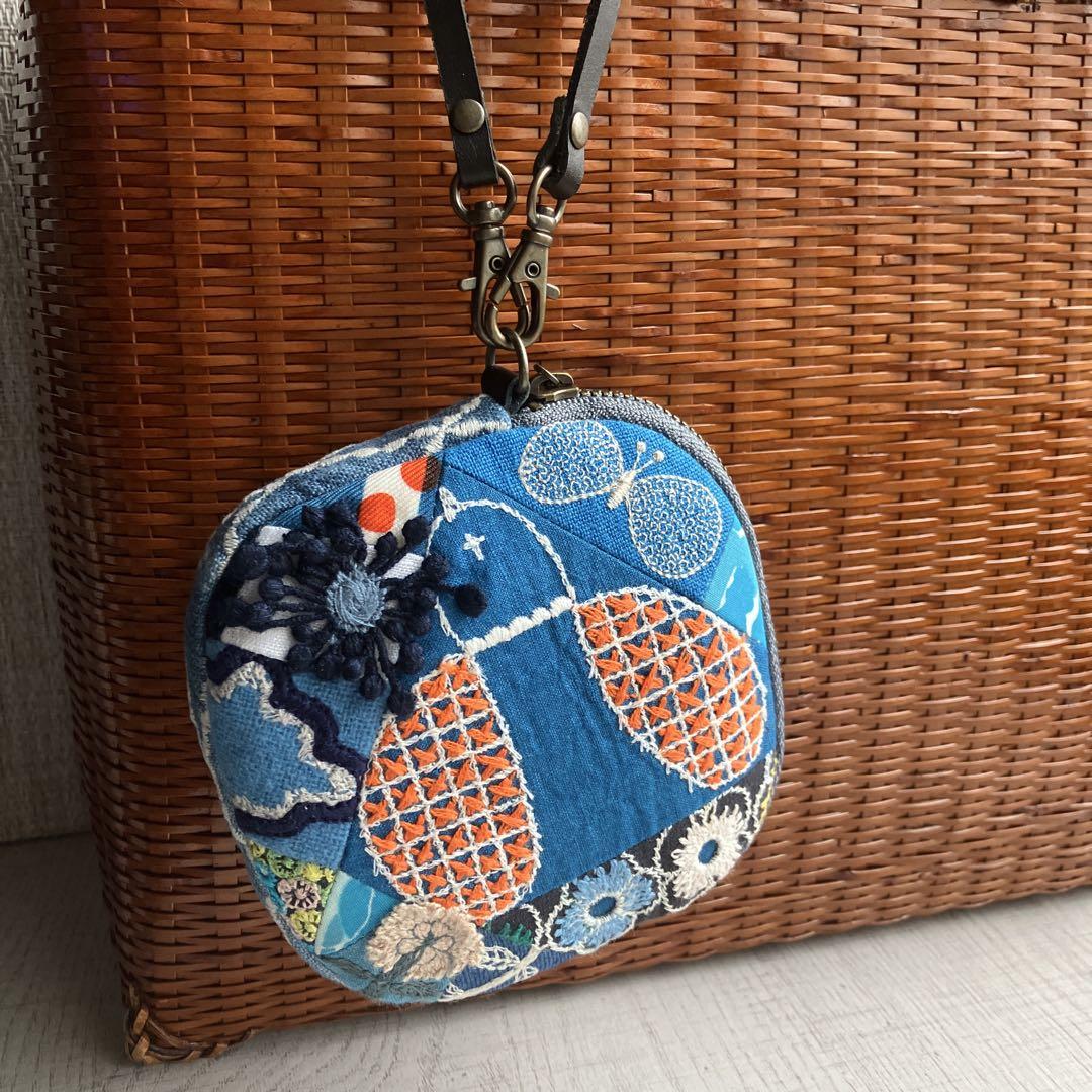 ハンドメイド　ミナペルホネン　ポーチ　少し大きめタイプ