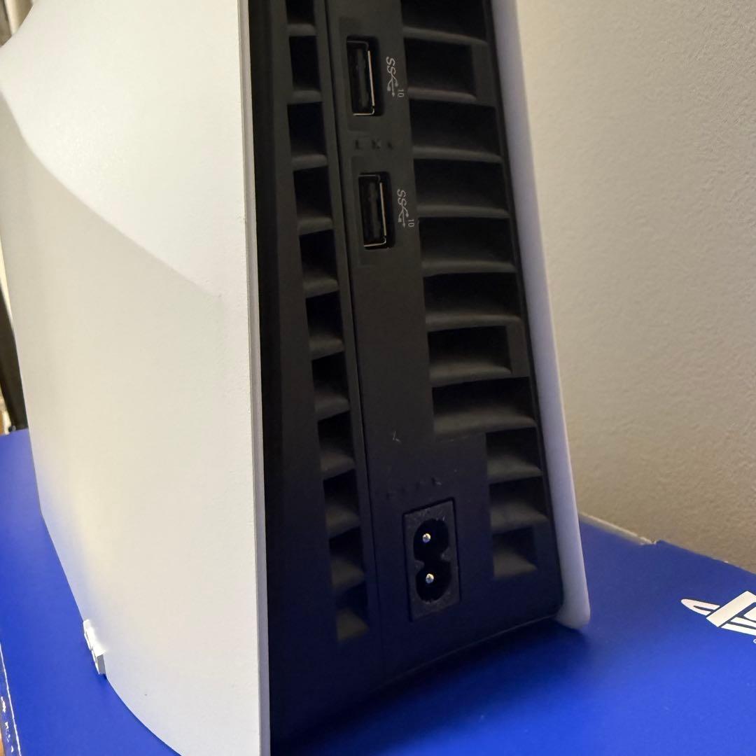 PS5 CFI-2000A01 本体