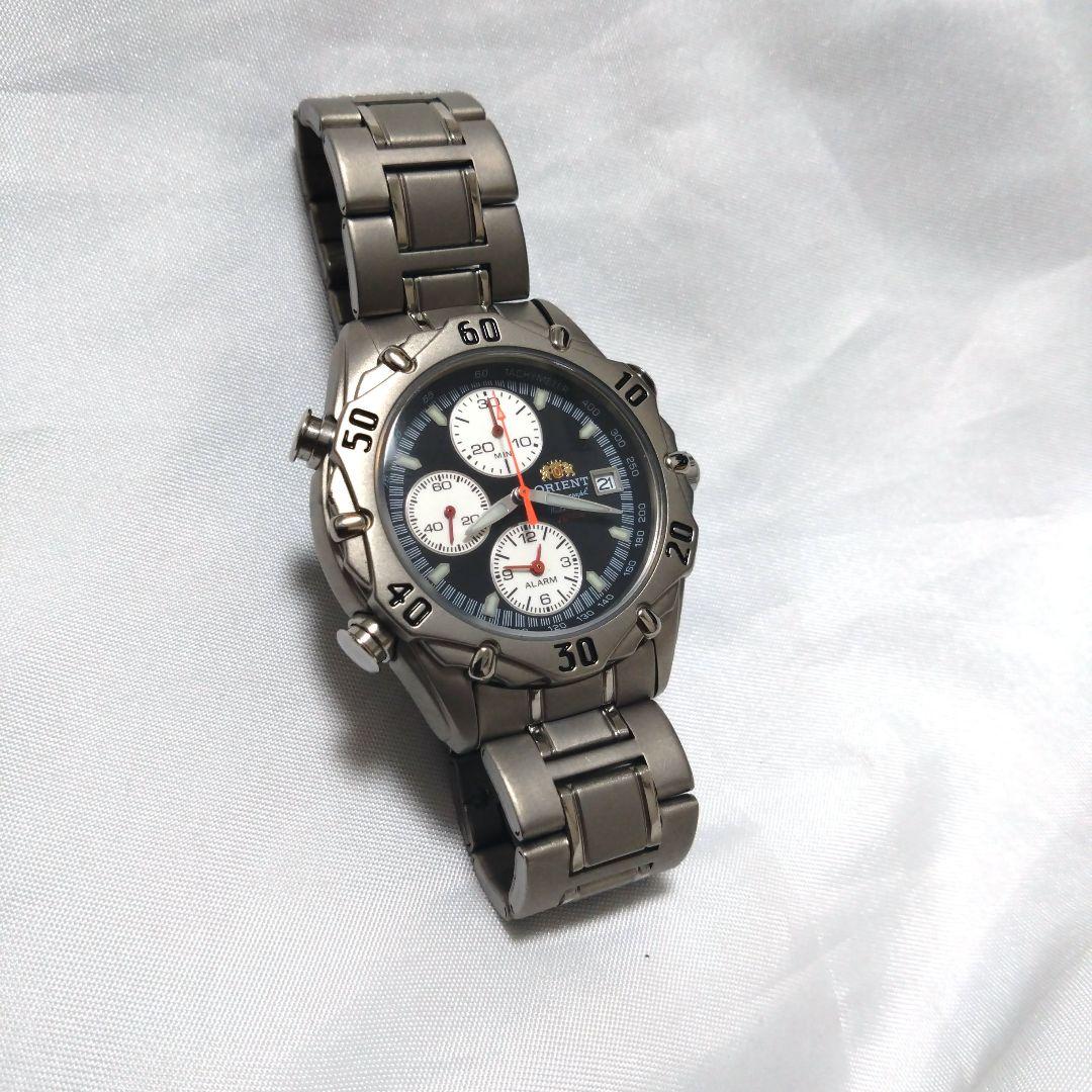 超希少　ORIENT　チタン　クロノグラフ