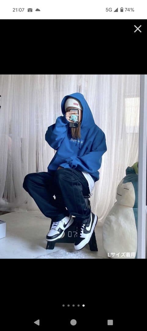 ボックスロゴ スウェットパーカー