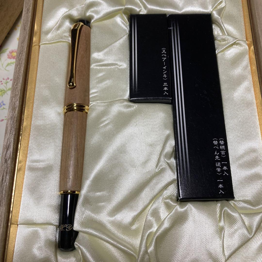うのにもお得な情報満載！ 高級万年毛筆 木箱入り 呉竹 筆桜 筆記具