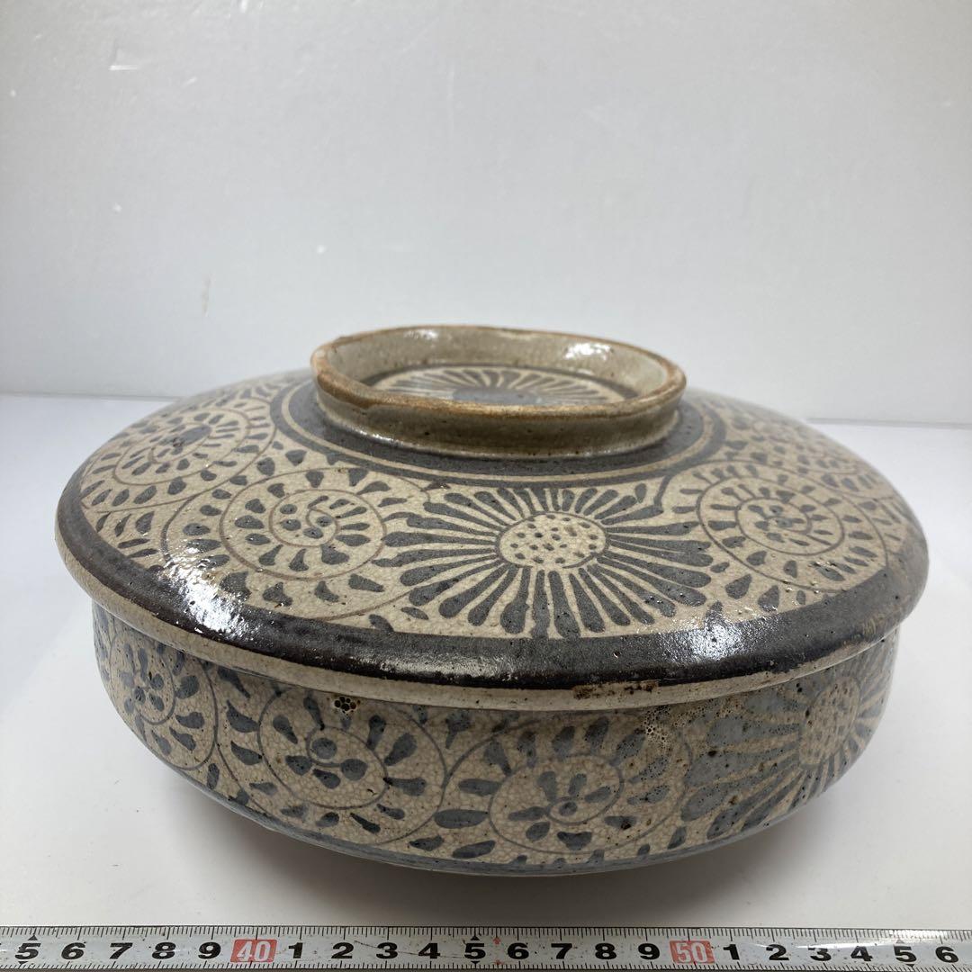 江戸時代　鼠志野　大蓋物　直径12.8㎝　タサニ　東な6-1206①
