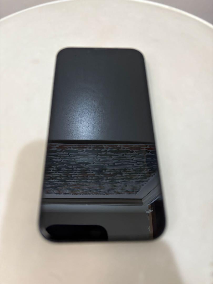 iPhone 13 国内版SIMフリー 256GB ミッドナイト