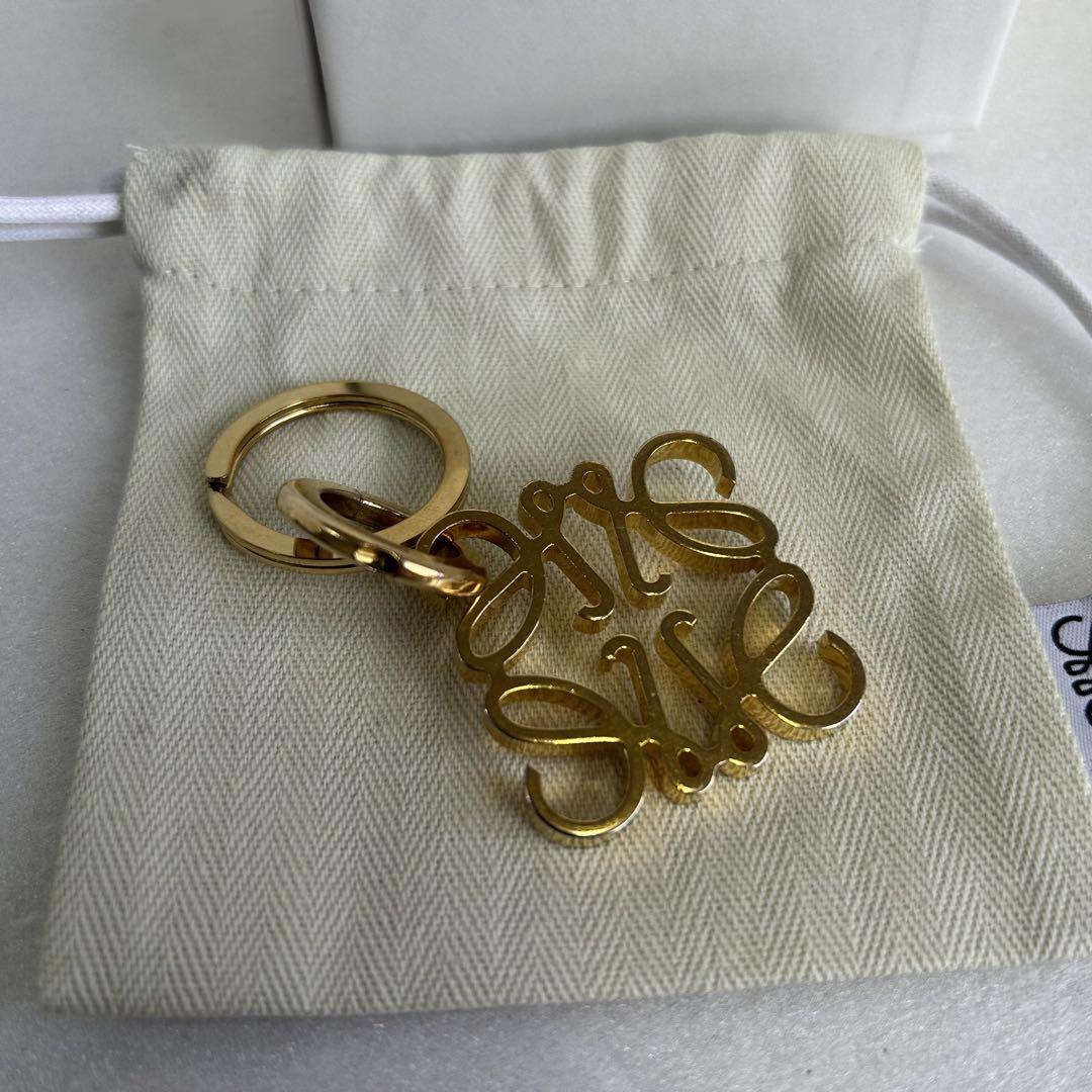 LOEWE アナグラム キーリング チャーム　キーホルダー　キーチャーム