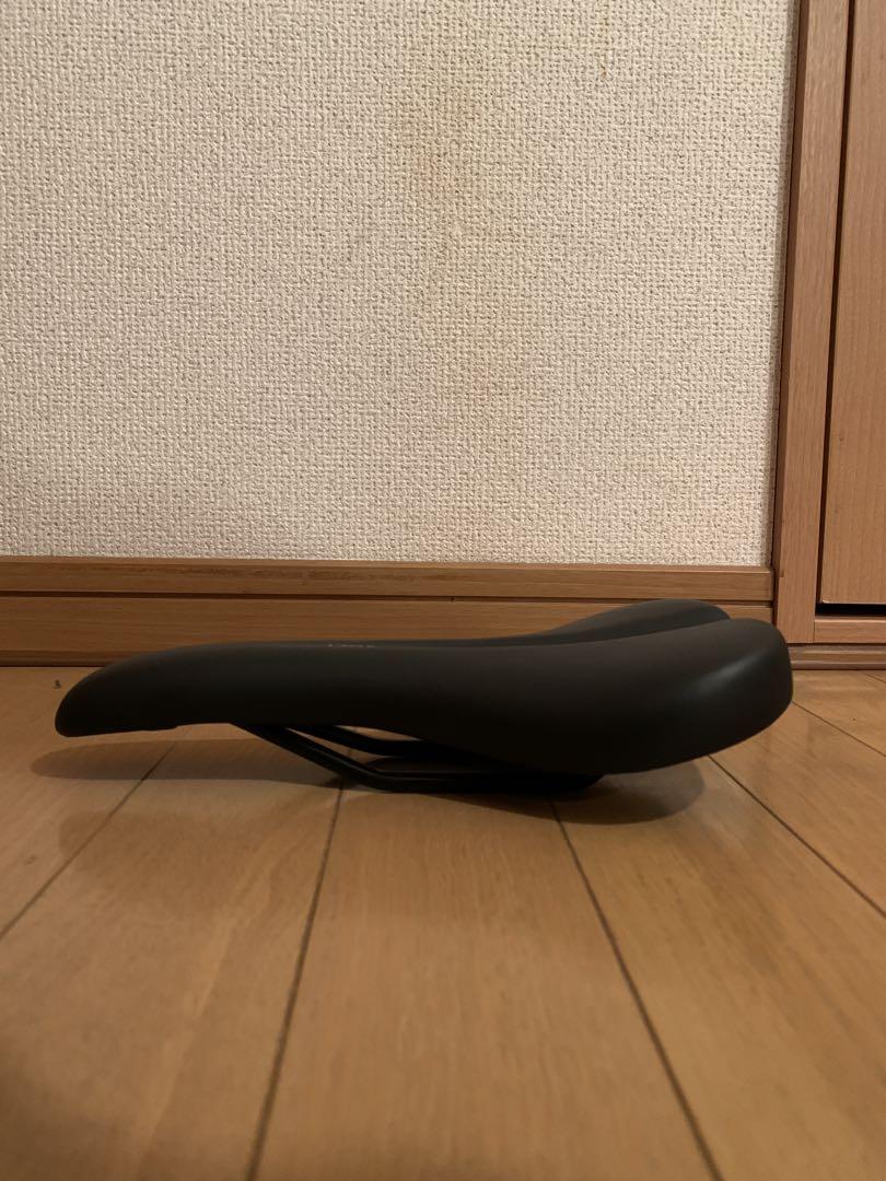 WTB VOLT サドル