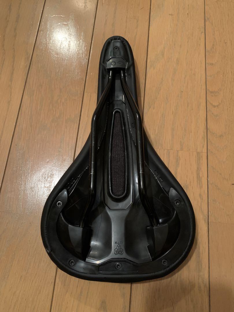 WTB VOLT サドル