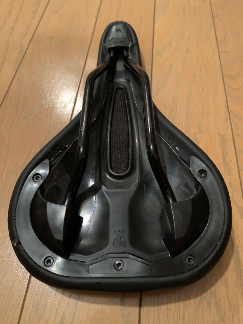 WTB VOLT サドル
