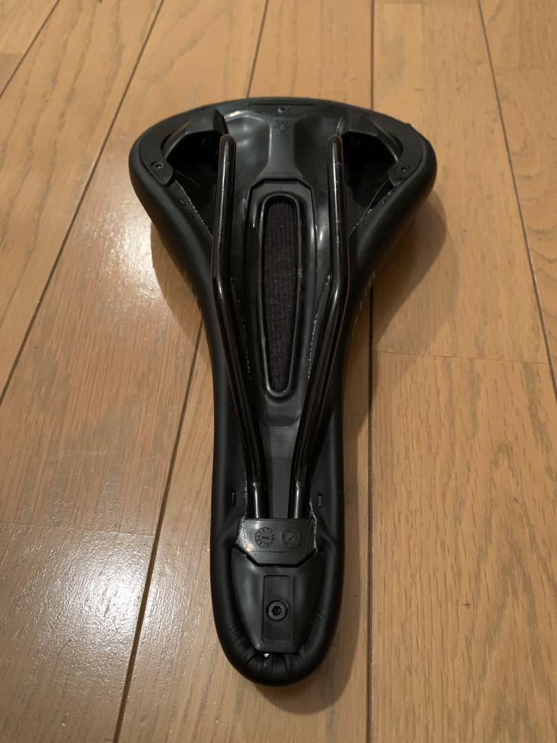 WTB VOLT サドル