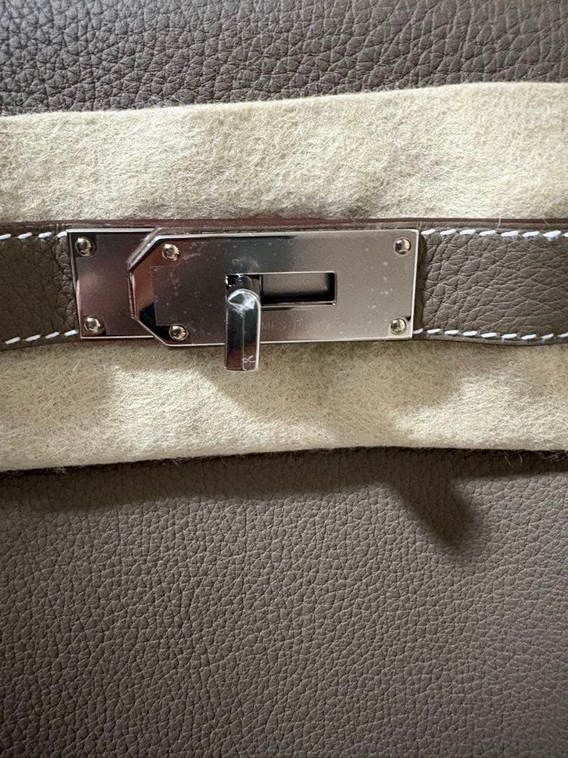 エルメス アッカドPM エトゥープ シルバー金具 新品未使用 エルメス アッカドPM エトゥープ シルバー金具 新品未使用