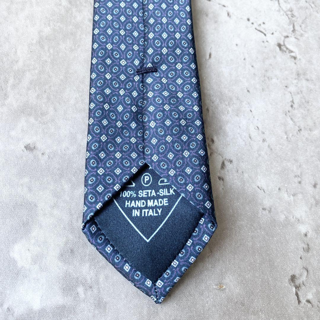未使用品 Brioni レッド ドットパターン ネクタイ ブリオーニ 極美品✨Brioni✨ブリオーニ✨ネクタイ✨ハンドメイド