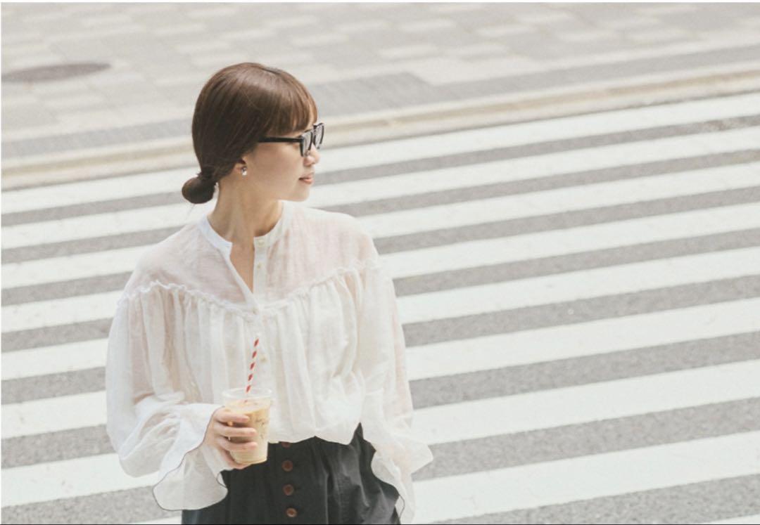 ⭐︎新品　タグ付き⭐︎ IENA B.リネン混シアーブラウス