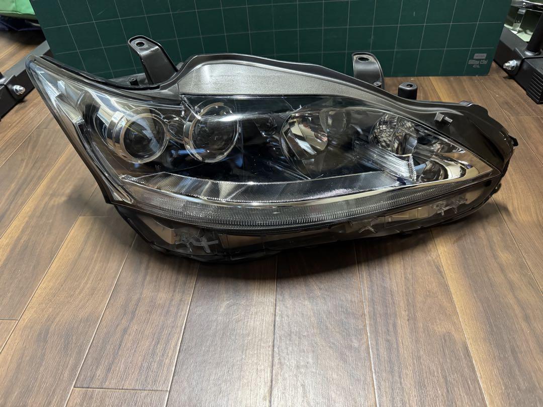 レクサスCT200h ヘッドライト左右セット