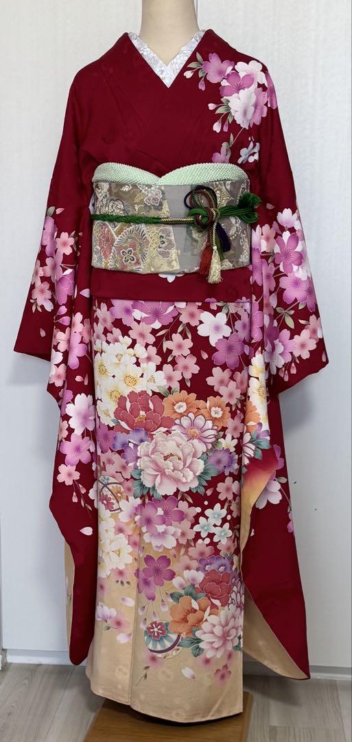 大きなサイズ裄７１ｃｍ　豪華４点セット　ブランド「anan」刺繍振袖
