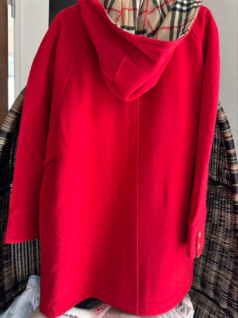レッド ピーコート