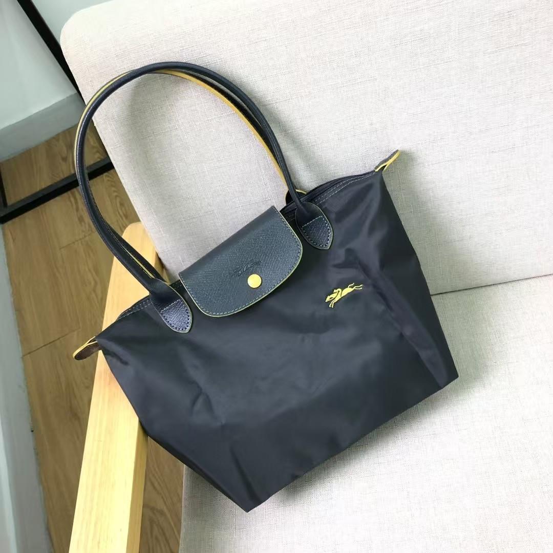 新品未使用　ロンシャン　LONGCHAMP トートバッグ　L ブラック 新品未使用 ロンシャン バッグ LONGCHAMP トートバッグ Lサイズ