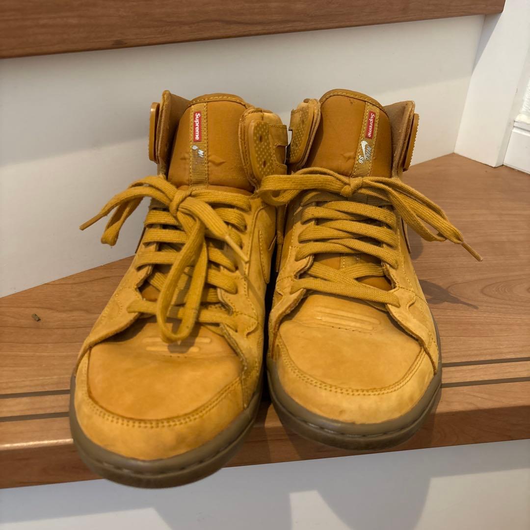 NIKE SB シュプリームコラボ