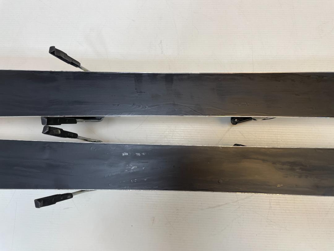 ◆ カービングスキー Fischer PROGRESSOR 8+ 165 スキー
