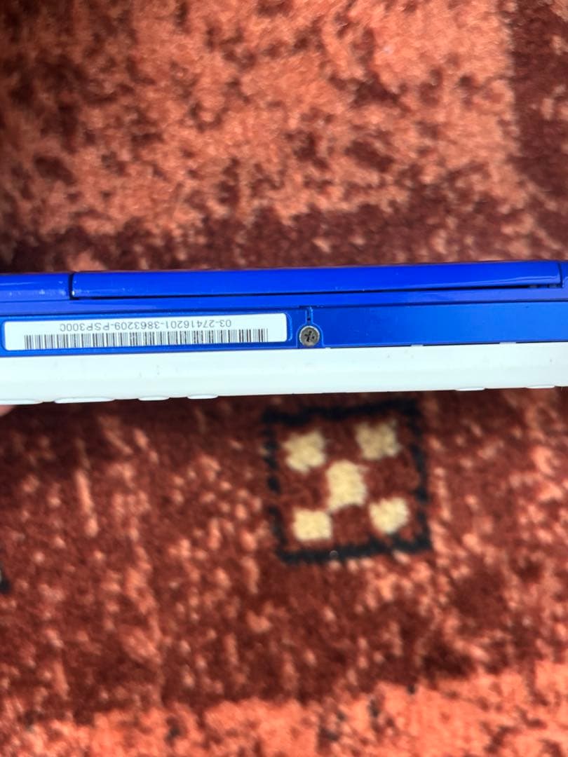 Sony 2000 PSP ホワイト/ブルー 本体 Sony 2000 PSP ホワイト/ブルー 本体