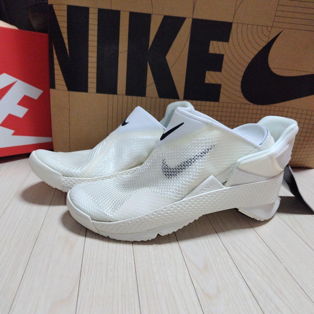 新品　NIKE GO FLYEASE　24.5cm タグ付き　スニーカー　人気