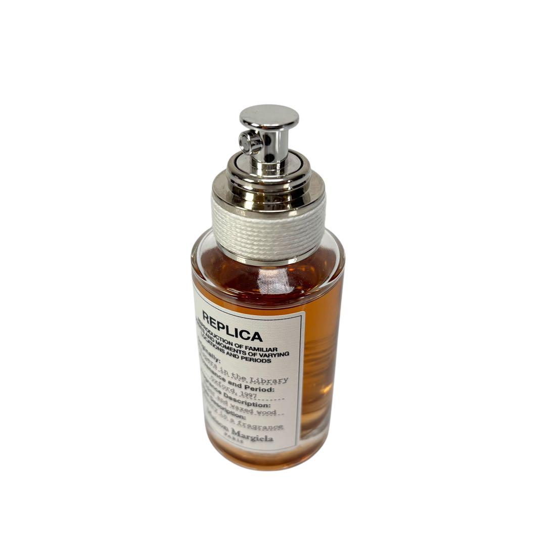 メゾンマルジェラ レプリカ オードトワレ ウィスパーインザライブラリー 30ml