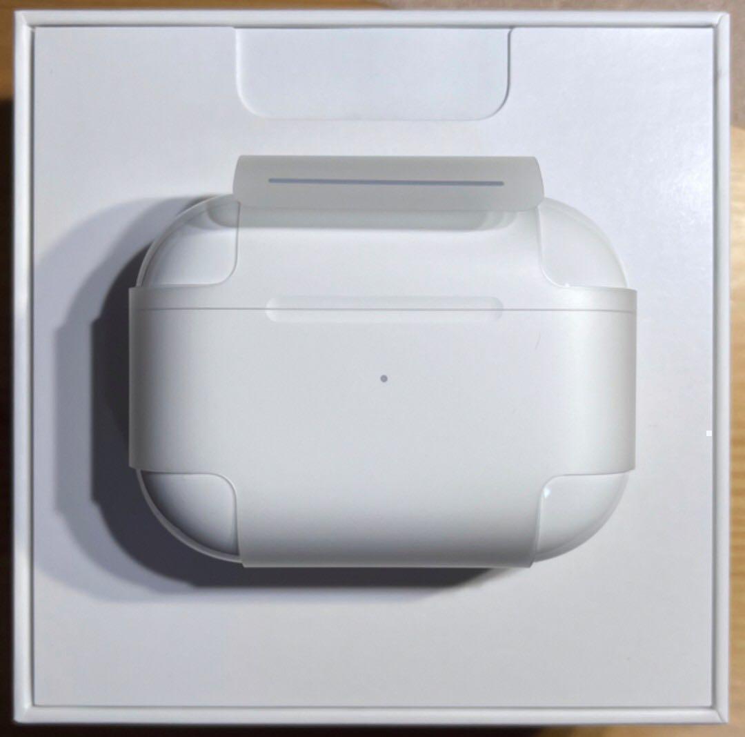 【純正品】AirPods Pro 第二世代 充電ケースのみ MQD83J/A 9,285円