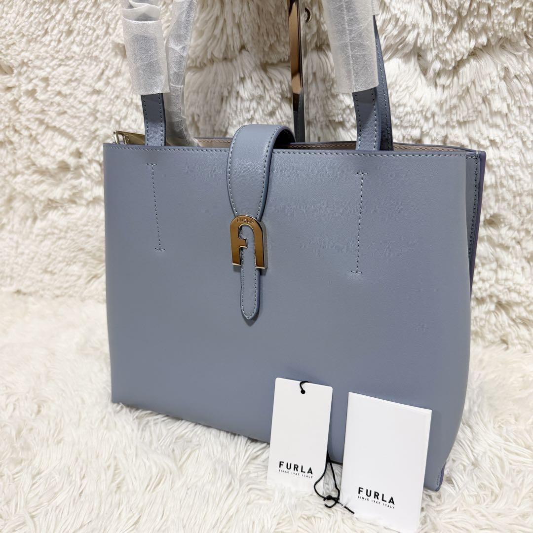 【未使用】フルラ FURLA ハンドバッグ ソフィア M アーチロゴ 水色バッグ