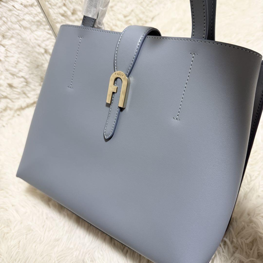 【未使用】フルラ FURLA ハンドバッグ ソフィア M アーチロゴ 水色