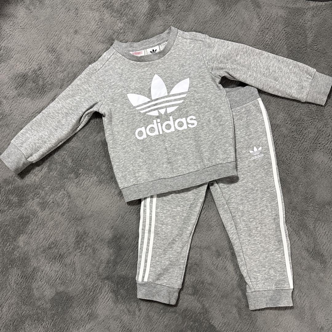 adidas グレー ジャージ 92（18-24ヶ月）