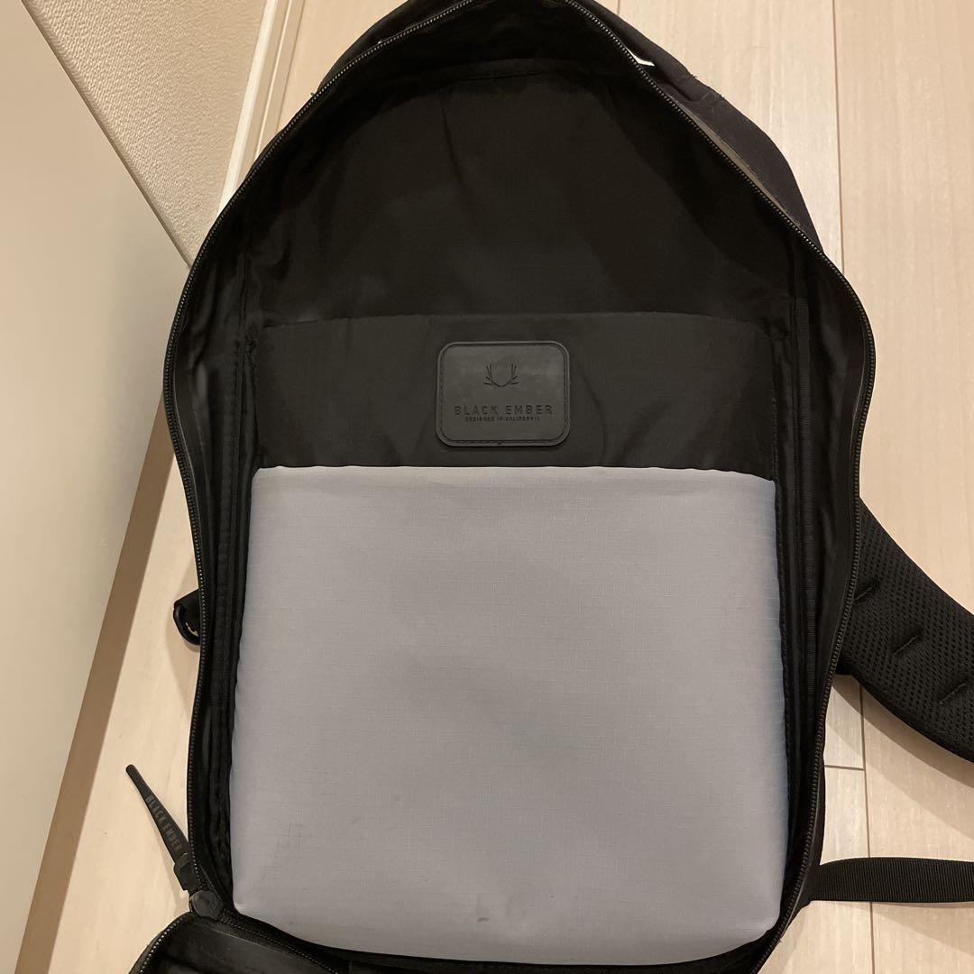 (美品)ブラックエンバー リュック SHADOW 22