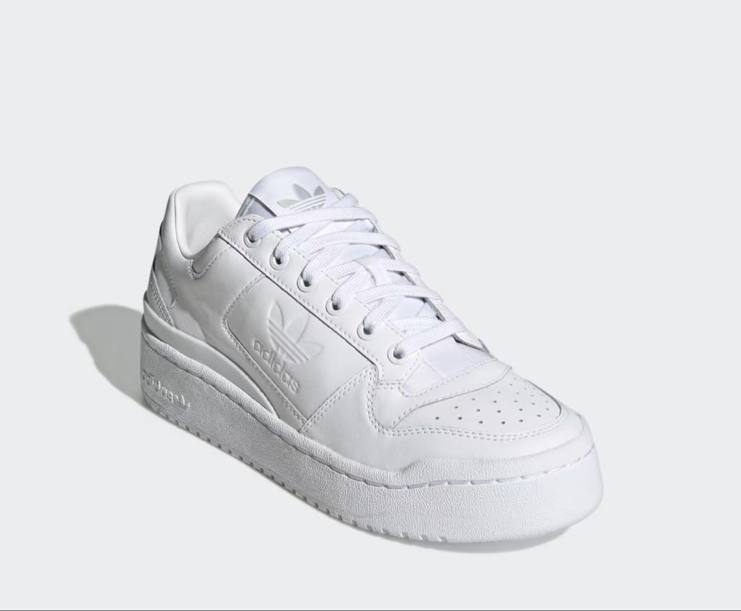 adidas 22.0cmカジュアルスニーカー　FY9042