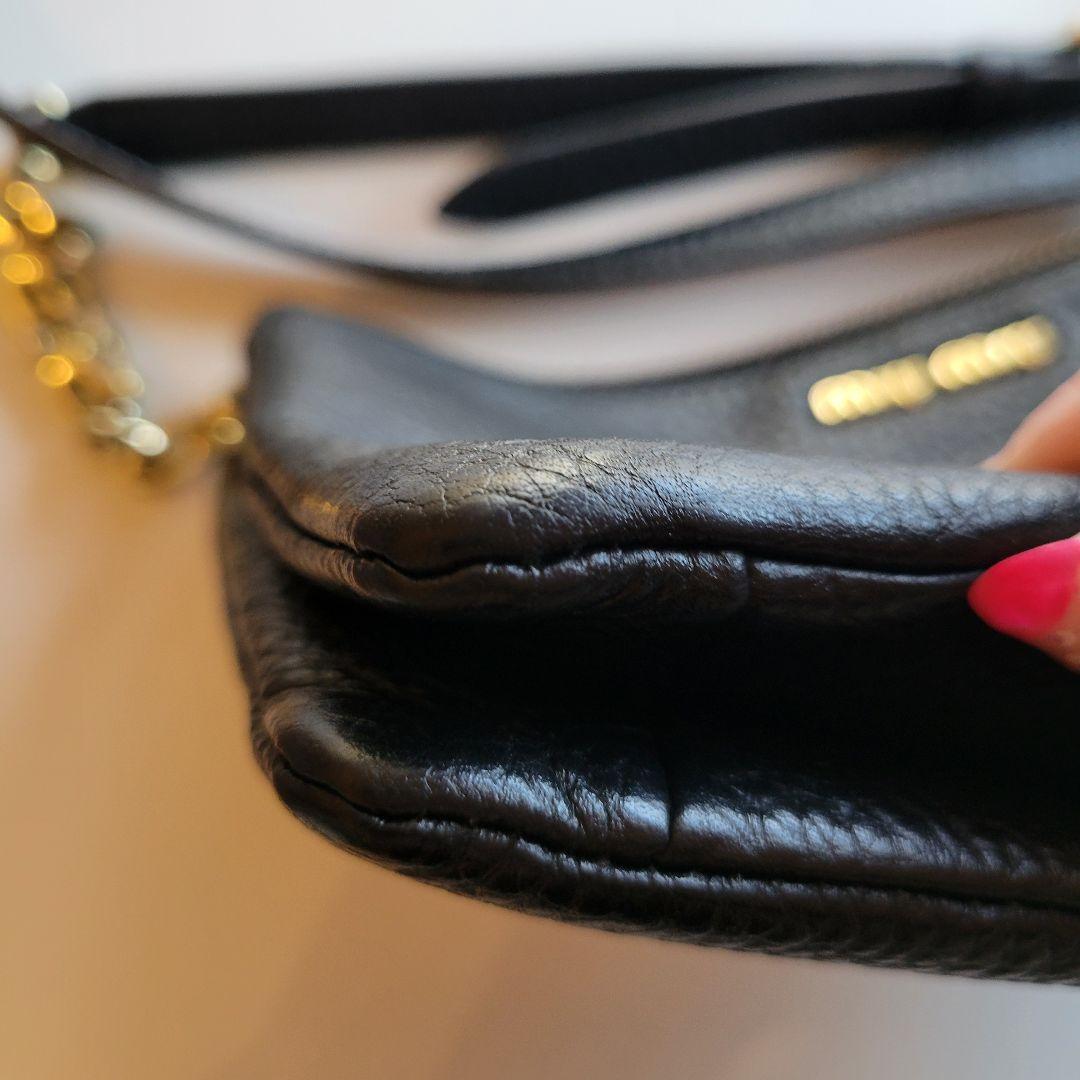 MIU MIU　ショルダーバッグ　黒