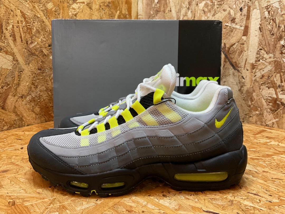 美品 ナイキ CT1689-001 AIR MAX 95 OG ネオン 9.5