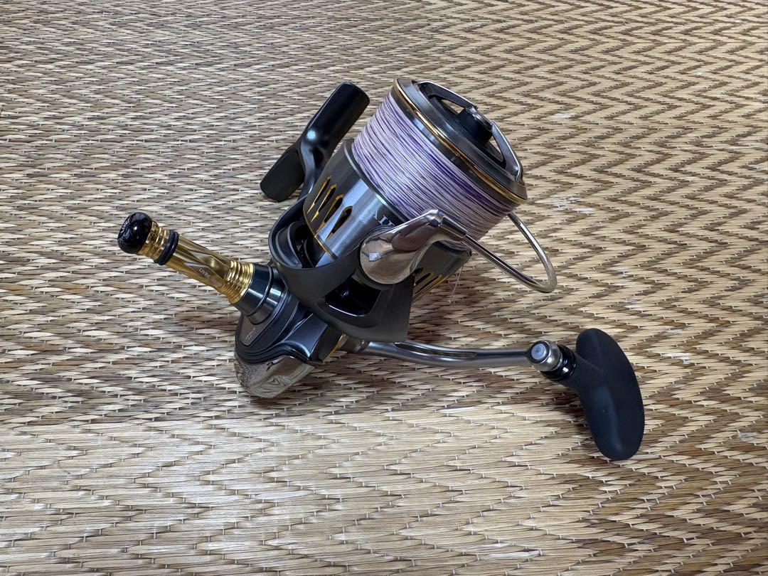 Daiwa AIRITY LY4000-XH【エアリティ】 1025000034274-1_rbg.jpg