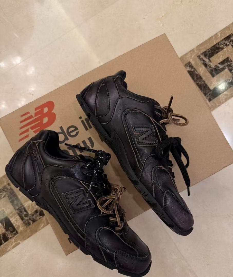 MIU MIU × New Balance サイズ43 MIU MIU × New Balance サイズ43